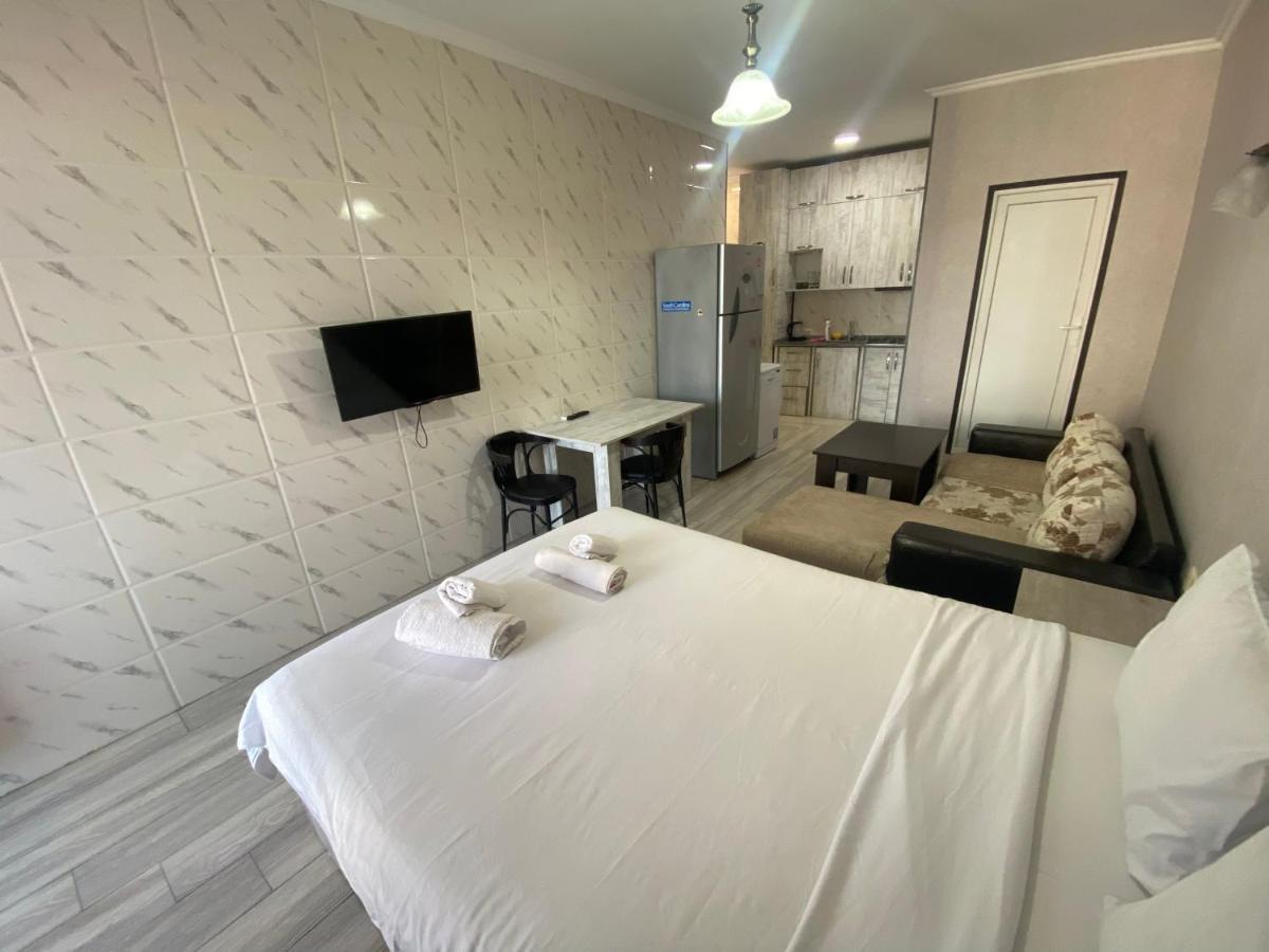 Apartment - Nino Μπατούμι Εξωτερικό φωτογραφία