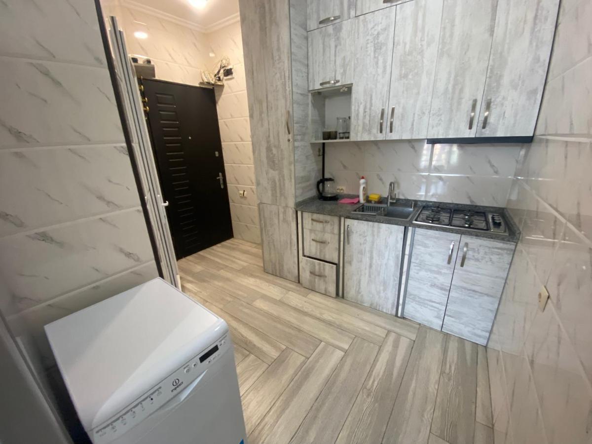 Apartment - Nino Μπατούμι Εξωτερικό φωτογραφία