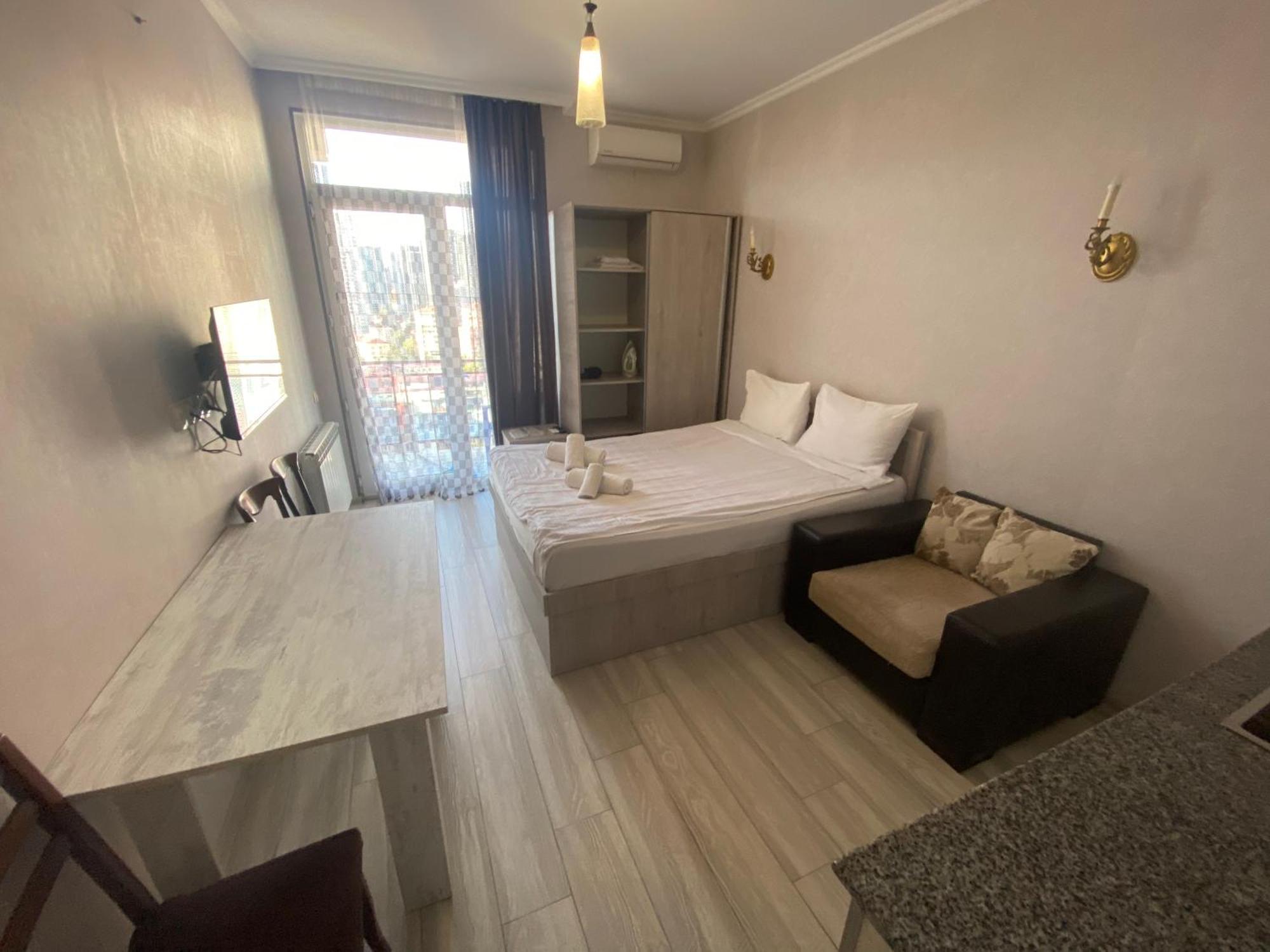 Apartment - Nino Μπατούμι Εξωτερικό φωτογραφία